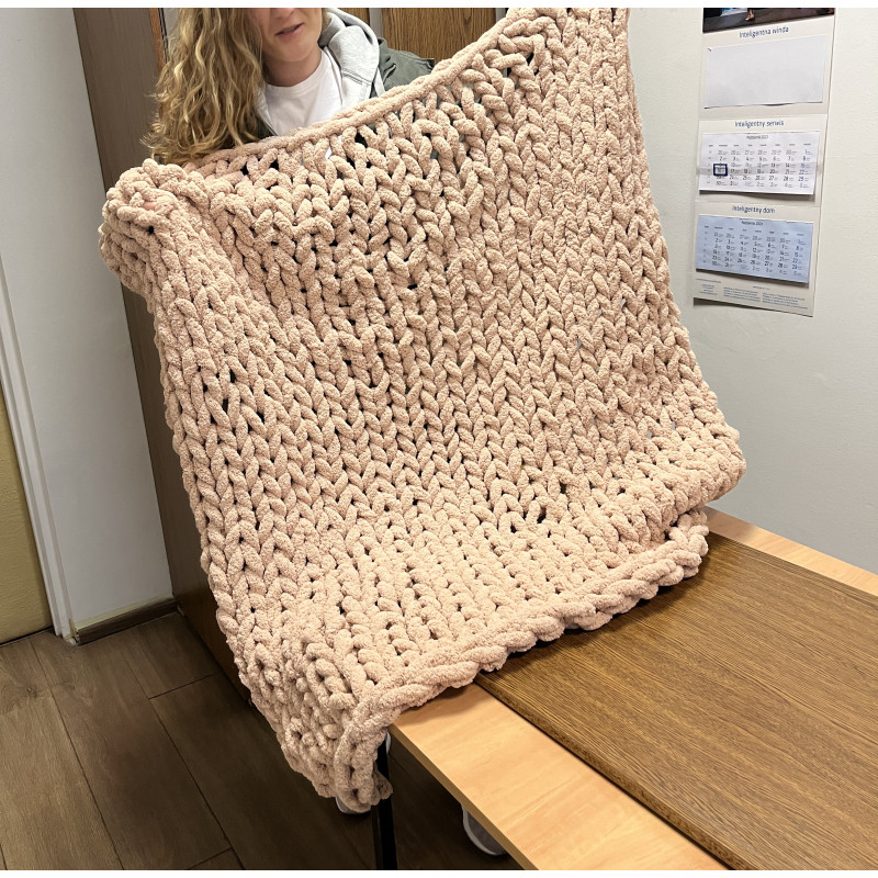 Włóczka chenille standard kolor nr 35 - 230g - Produkt wyplatamy.pl 2
