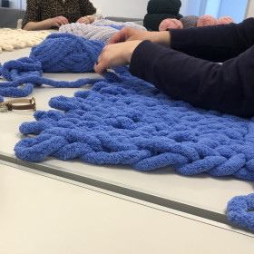 Włóczka chenille standard kolor nr 32 - 230g - produkt 2