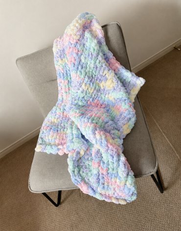 Włóczka chenille standard kolor nr 56 - 230g – Inspiracja nr. 1 Włóczka chenille standard kolor nr 56 - 230g – Inspiracja nr. 1