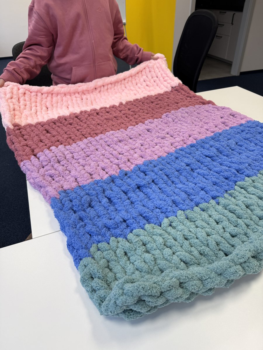 Włóczka chenille standard kolor nr 32 - 230g – Inspiracja nr. 2