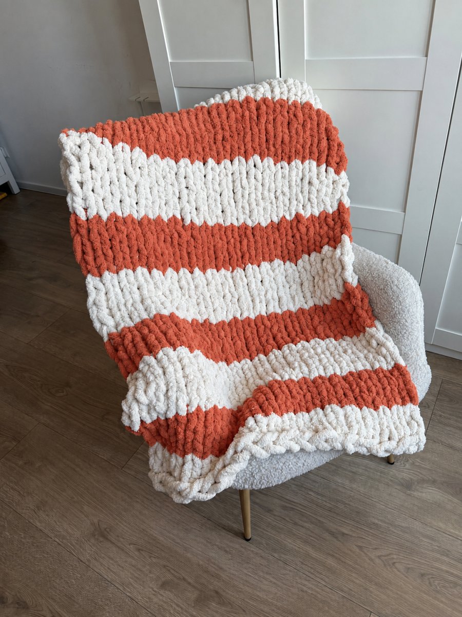 Włóczka chenille standard kolor nr 13 - 230g – Inspiracja nr. 2