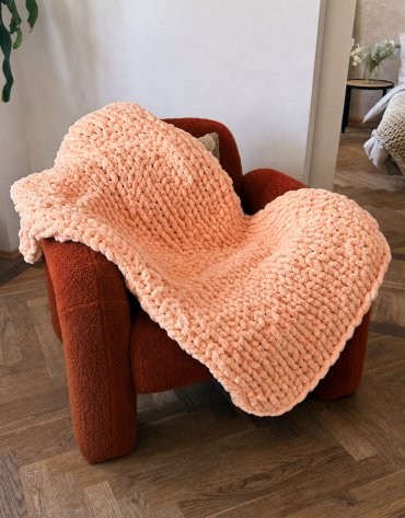 Włóczka chenille standard kolor nr 913 - 300g – Inspiracja nr. 4 Włóczka chenille standard kolor nr 913 - 300g – Inspiracja nr. 4