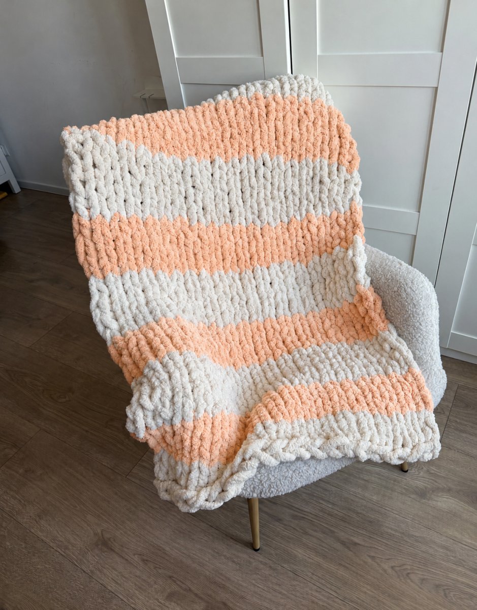 Włóczka chenille standard kolor nr 913 - 300g – Inspiracja nr. 2