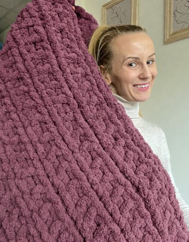 Włóczka chenille standard kolor nr 902 - 230g – Inspiracja nr. 1 Włóczka chenille standard kolor nr 902 - 230g – Inspiracja nr. 1