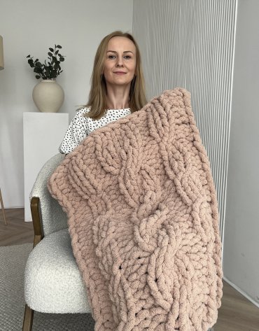 Włóczka chenille standard kolor nr 35 - 230g – Inspiracja nr. 3 Włóczka chenille standard kolor nr 35 - 230g – Inspiracja nr. 3