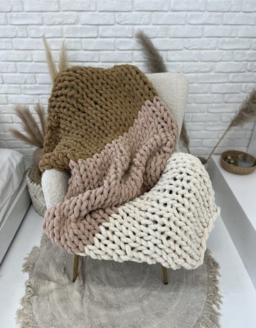 Włóczka chenille standard kolor nr 35 - 230g – Inspiracja nr. 4 Włóczka chenille standard kolor nr 35 - 230g – Inspiracja nr. 4