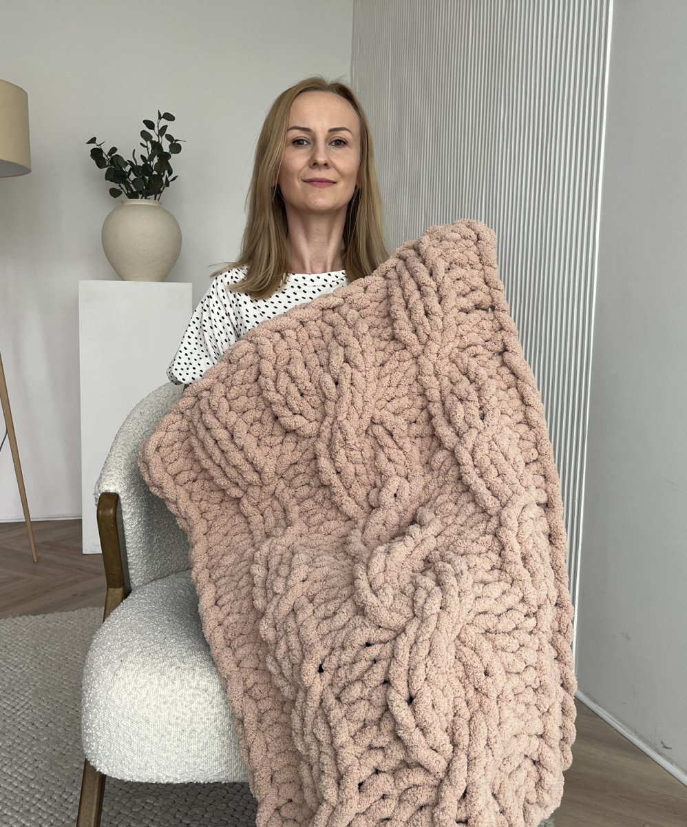Włóczka chenille standard kolor nr 35 - 230g – Inspiracja nr. 3