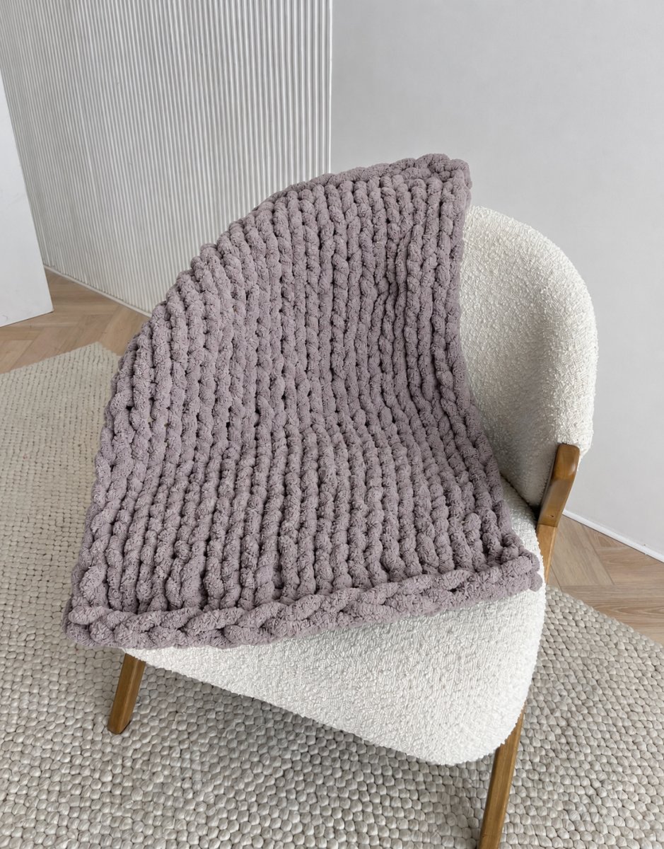Włóczka chenille standard kolor nr 907 - 300g – Inspiracja nr. 1