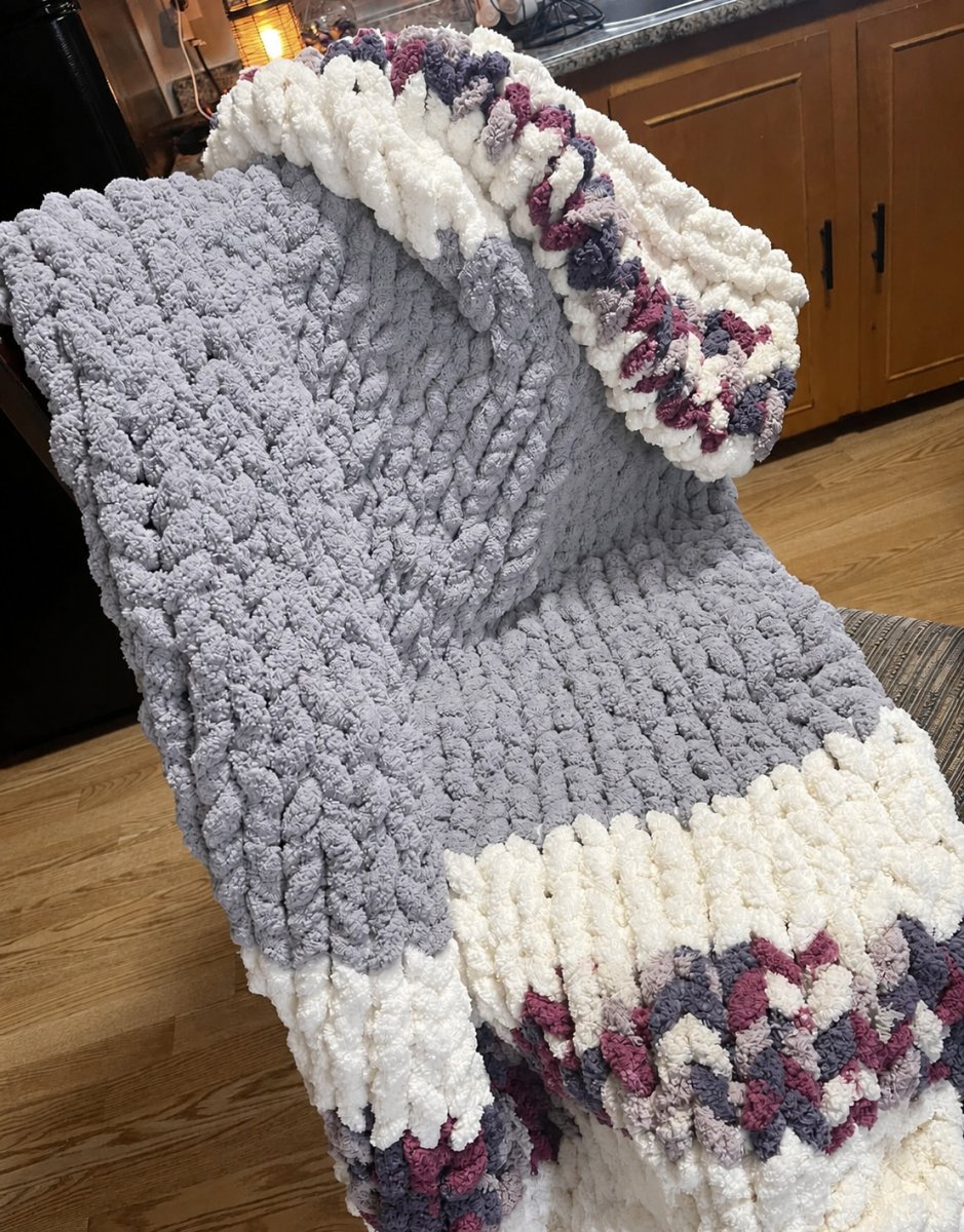 Włóczka chenille standard kolor nr 917 - 300g – Inspiracja nr. 1