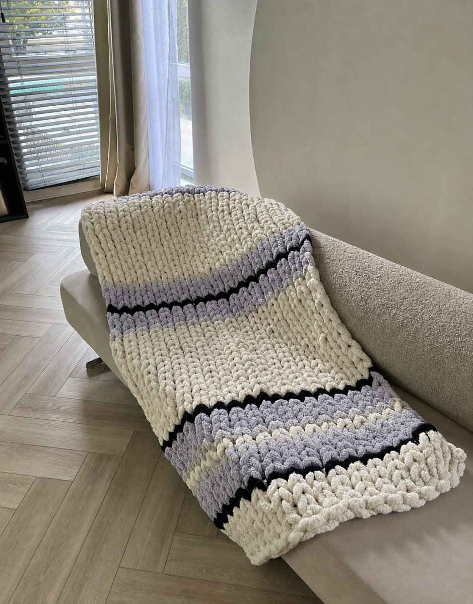 Włóczka chenille standard kolor nr 917 - 300g – Inspiracja nr. 2