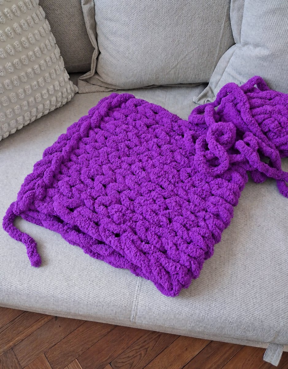 Włóczka chenille standard kolor nr 40 - 230g – Inspiracja nr. 1