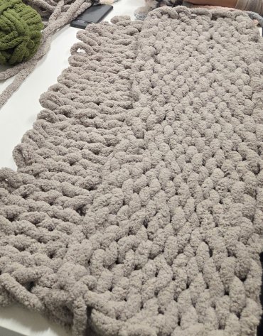 Włóczka chenille standard kolor nr 11 - 230g – Inspiracja nr. 4 Włóczka chenille standard kolor nr 11 - 230g – Inspiracja nr. 4