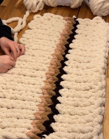 Włóczka chenille standard kolor nr 39 - 230g – Inspiracja nr. 2 Włóczka chenille standard kolor nr 39 - 230g – Inspiracja nr. 2
