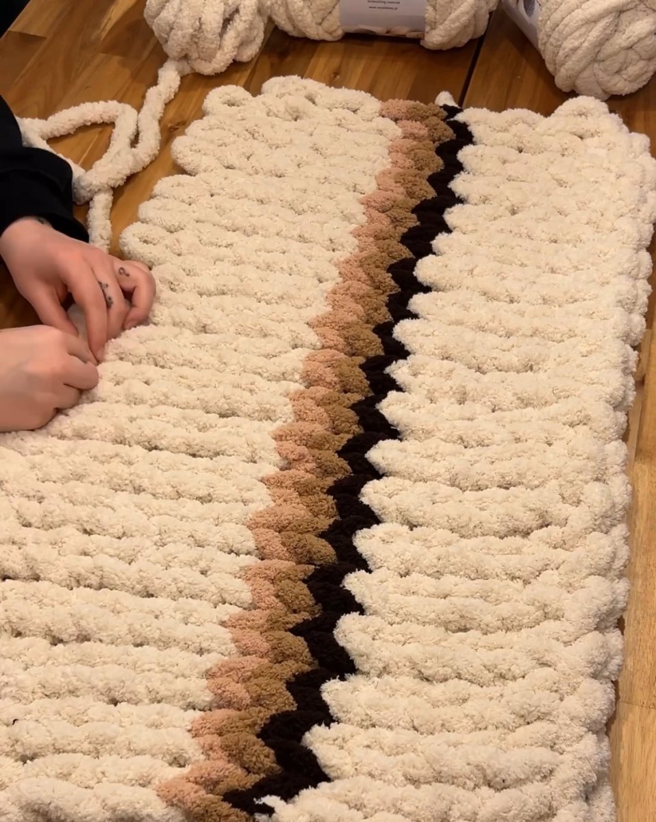 Włóczka chenille standard kolor nr 39 - 230g – Inspiracja nr. 2