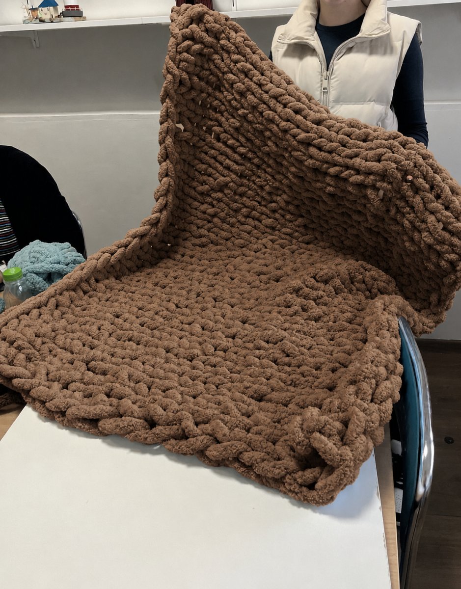 Włóczka chenille standard kolor nr 37 - 230g – Inspiracja nr. 3