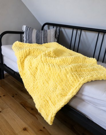 Włóczka chenille standard kolor nr 44 - 230g – Inspiracja nr. 2 Włóczka chenille standard kolor nr 44 - 230g – Inspiracja nr. 2