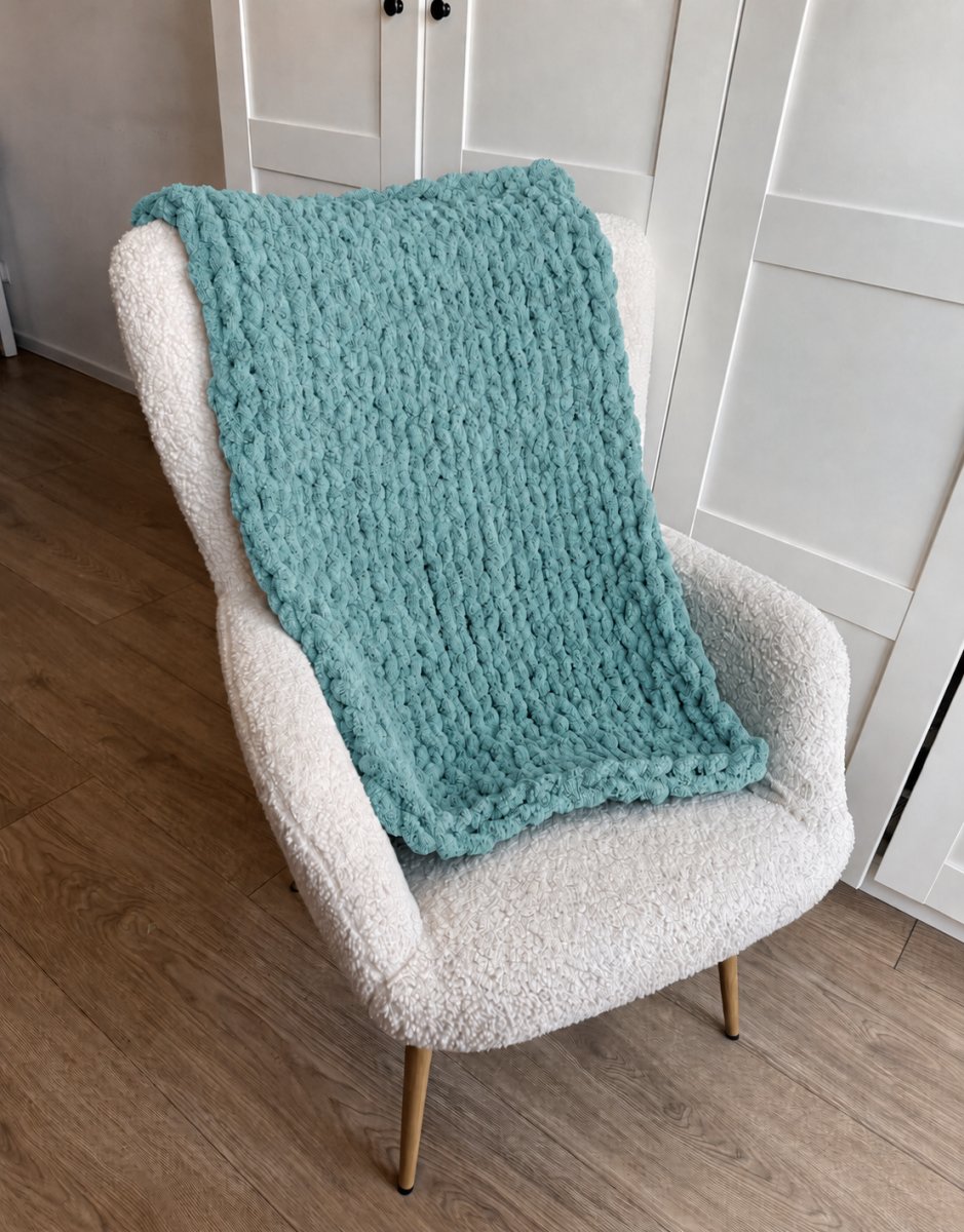 Włóczka chenille standard kolor nr 918 - 300g – Inspiracja nr. 4