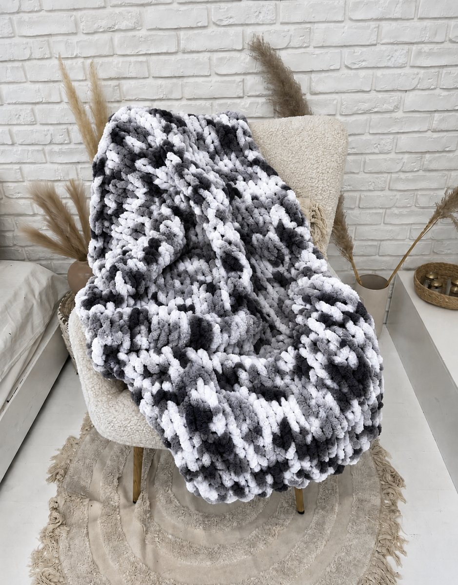 Włóczka chenille standard kolor nr 80 - 230g – Inspiration No. 5