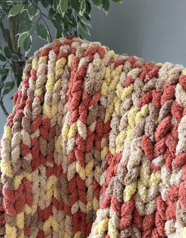 Włóczka chenille standard kolor nr 4 - 230g – Inspiracja nr. 2 Włóczka chenille standard kolor nr 4 - 230g – Inspiracja nr. 2