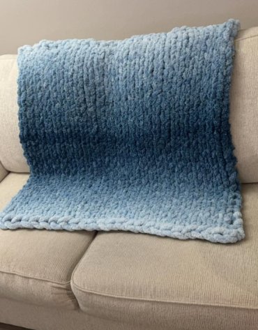 Włóczka chenille OMBRE kolor nr 67 - 600g – Inspiracja nr. 1 Włóczka chenille OMBRE kolor nr 67 - 600g – Inspiracja nr. 1