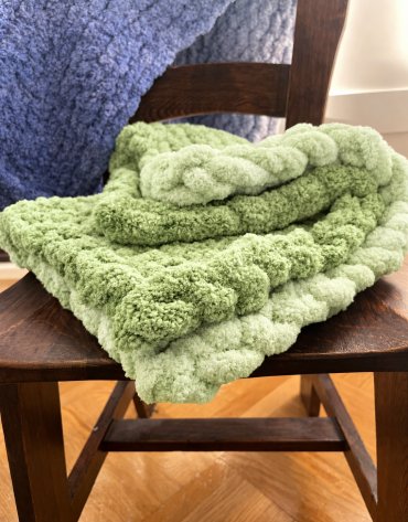 Włóczka chenille OMBRE kolor nr 753 - 600g – Inspiracja nr. 2 Włóczka chenille OMBRE kolor nr 753 - 600g – Inspiracja nr. 2