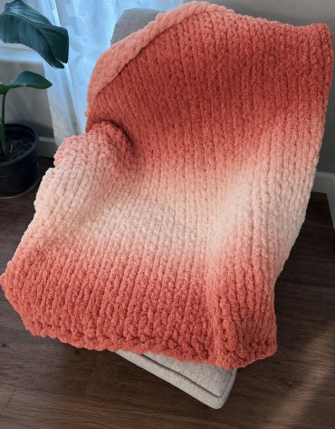 Włóczka chenille OMBRE kolor nr 754 - 600g – Inspiracja nr. 2 Włóczka chenille OMBRE kolor nr 754 - 600g – Inspiracja nr. 2