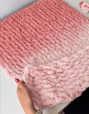 Włóczka chenille OMBRE kolor nr 754 - 600g – Inspiracja nr. 3