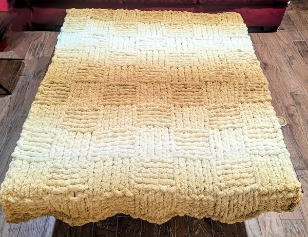 Włóczka chenille OMBRE kolor nr 68 - 600g – Inspiracja nr. 1