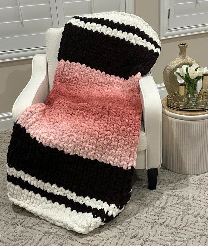 Włóczka chenille OMBRE kolor nr 70 - 600g – Inspiracja nr. 3