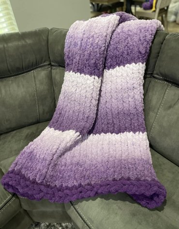 Włóczka chenille OMBRE kolor nr 72 - 600g – Inspiracja nr. 1 Włóczka chenille OMBRE kolor nr 72 - 600g – Inspiracja nr. 1