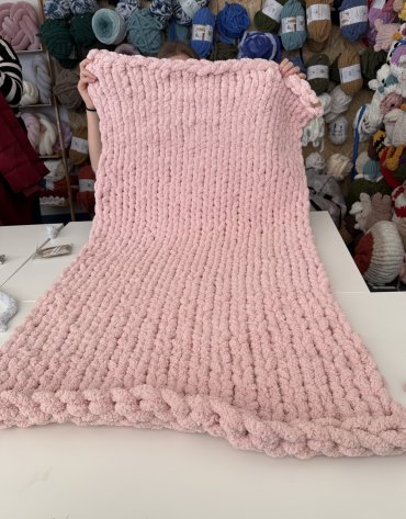 Włóczka chenille standard kolor nr 8 - 230g – Inspiracja nr. 1 Włóczka chenille standard kolor nr 8 - 230g – Inspiracja nr. 1