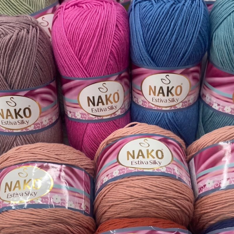 Nako Estivia Silky