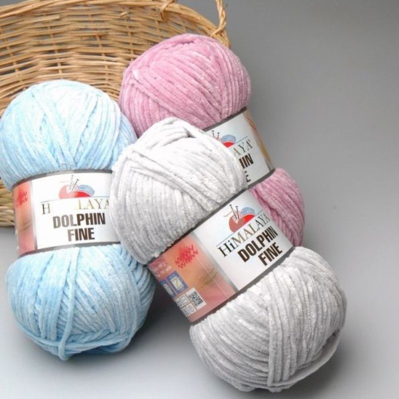 chunky yarn for toys, blankets, clothes, and amigurumi