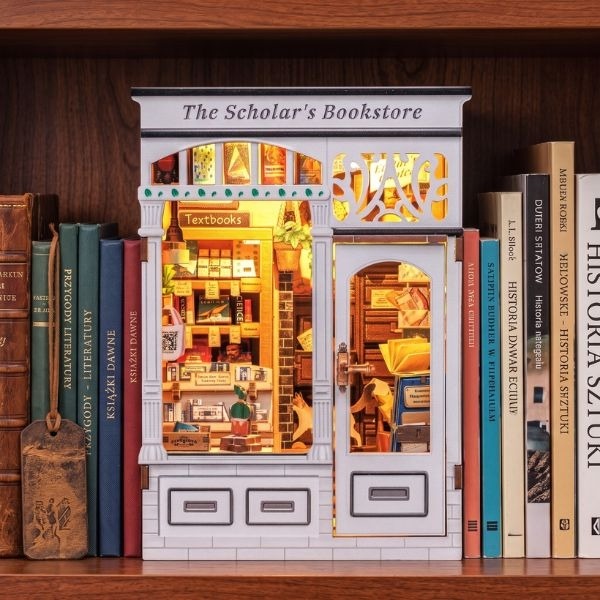 Book nook: czym jest i dlaczego podbija półki z książkami? 3
